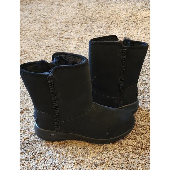 Skechers Women's Black Ankle Suede Boot w/faux Fur Lining Size 8 NEW - Picture 3 of 8